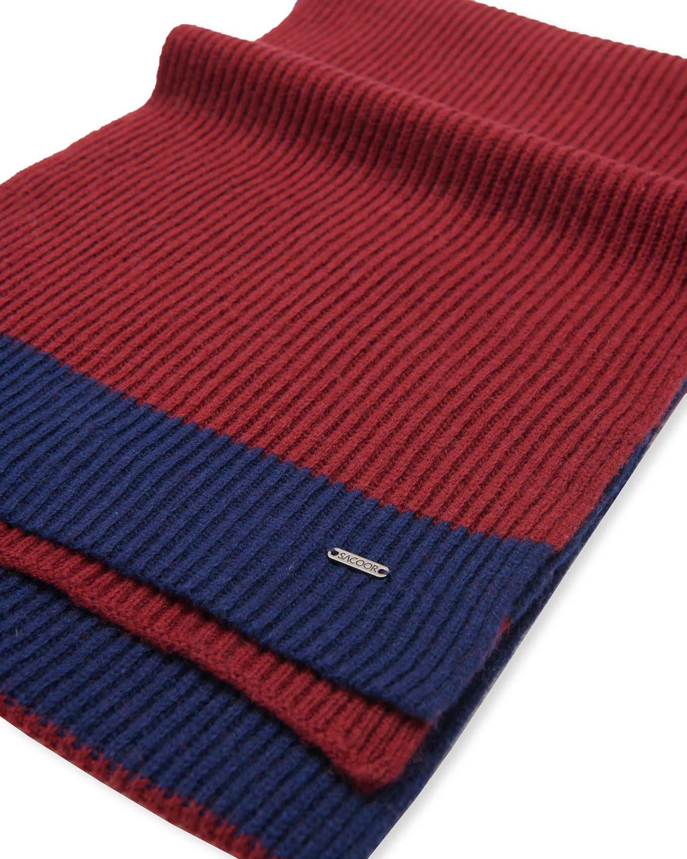 Men's knitted scarf with logo