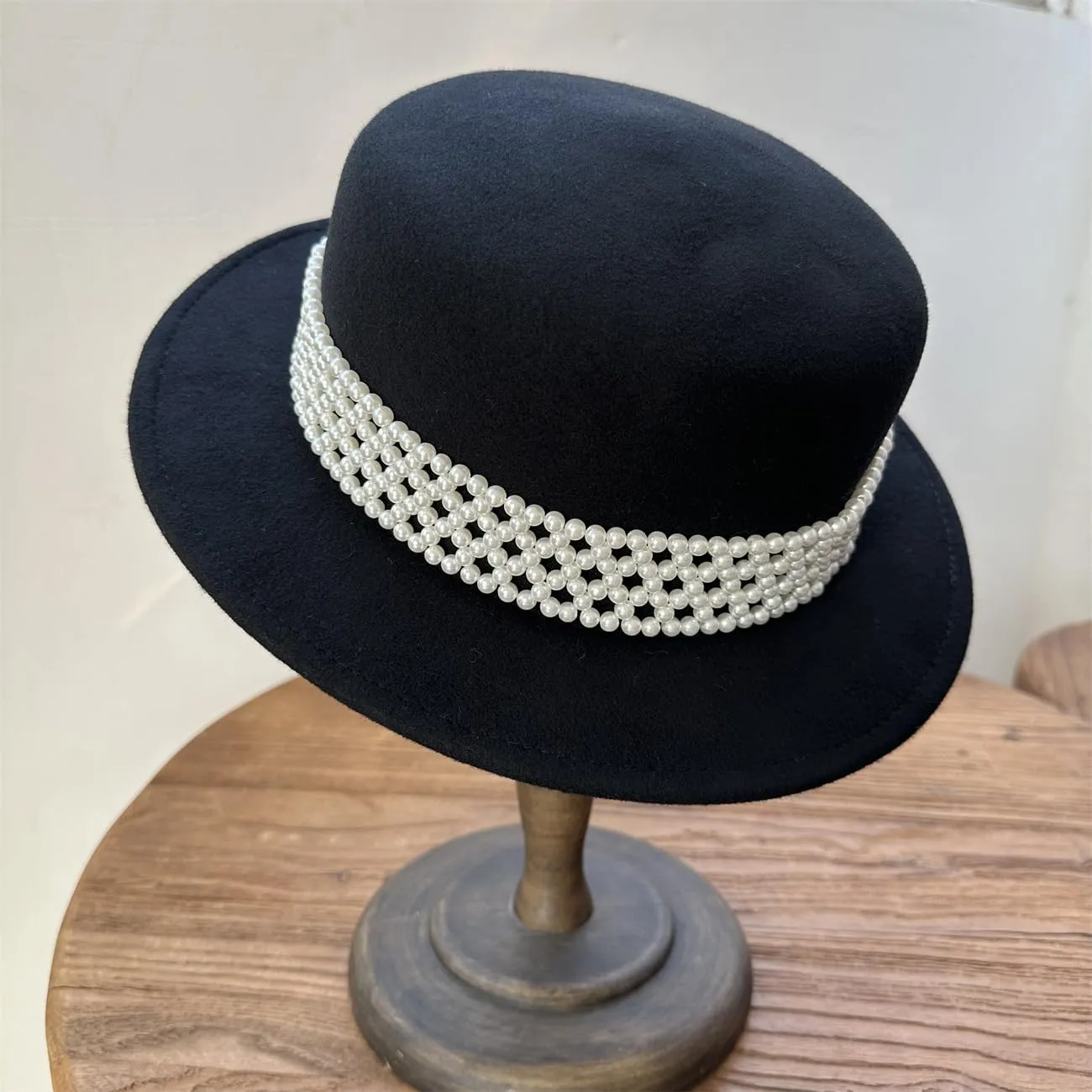 Womens Wide Brim Fedora Hat with Pearl Band Classic Flat Top Hat